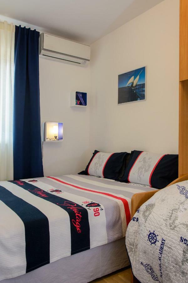 Ferienwohnung sunrise app Trogir Exterior foto